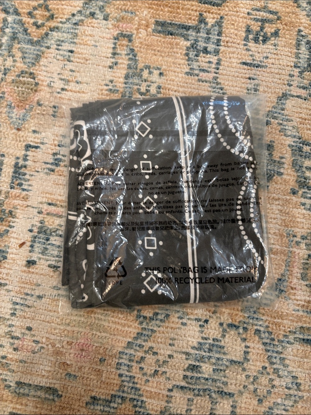 Madewell Medium silk bandana - Picture 3 of 3